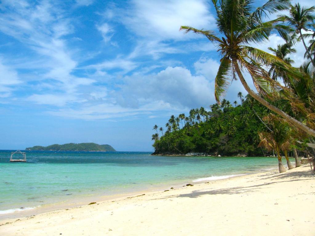 Punta Bulata White Beach Resort & Spa Cauayan  Екстер'єр фото